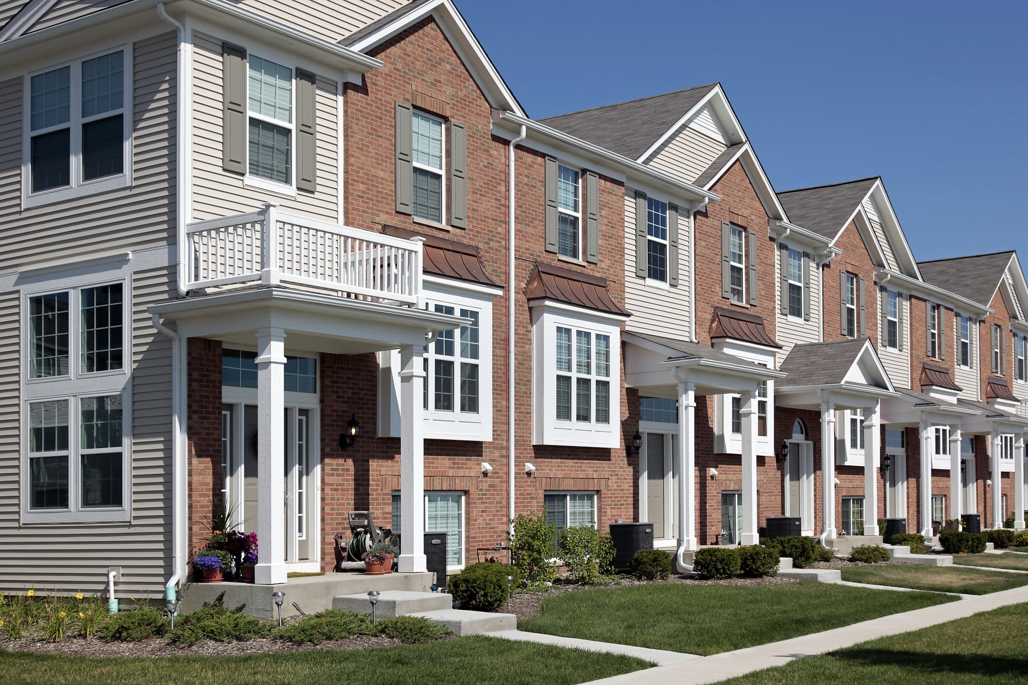 3 Complete Property Maintenance Tips for Landlords